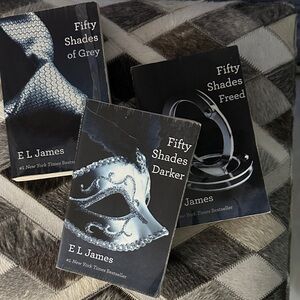Fifty Shades Trilogy by E L James - Black & Silver Covers 3 books